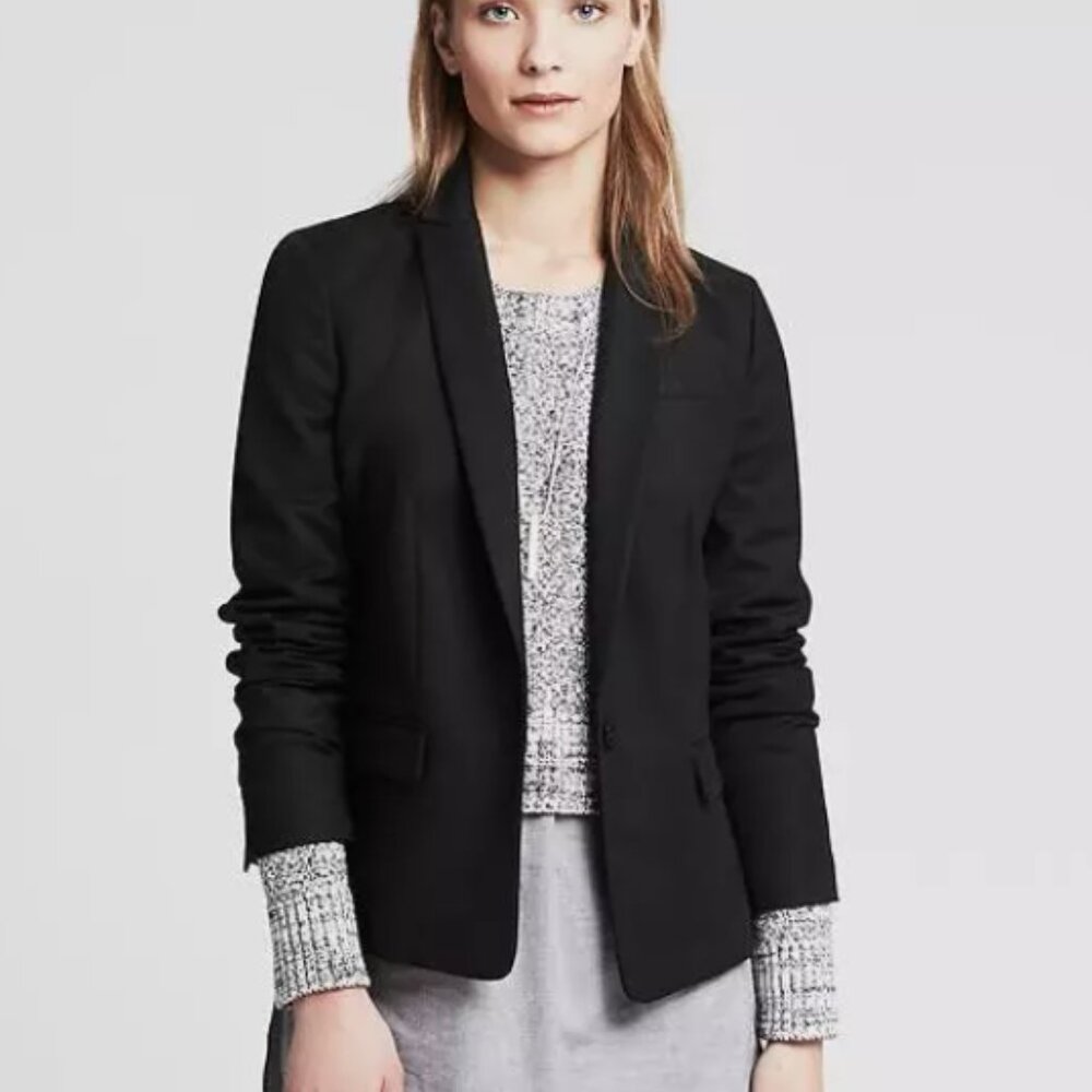 Banana Republic Black Lightweight Wool Single Button Blazer